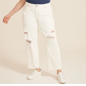 Maurice’s Edgely distressed high-rise straight leg white size 14 W